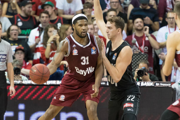 赛季后半程 赛季后半程